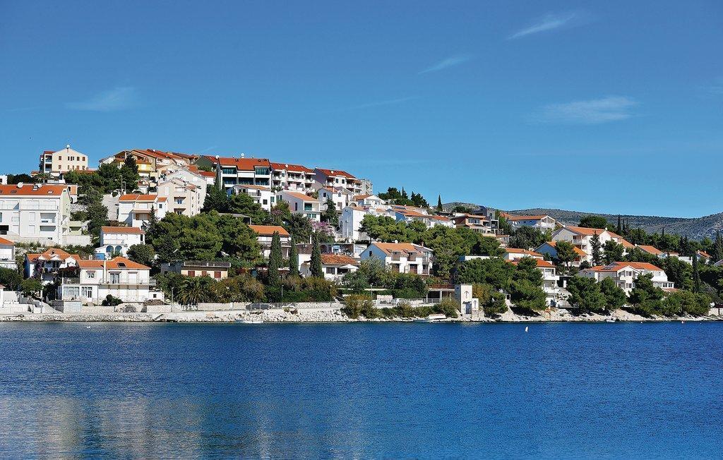 Maiv Residence - Family & Designer Suites Rogoznica  Εξωτερικό φωτογραφία