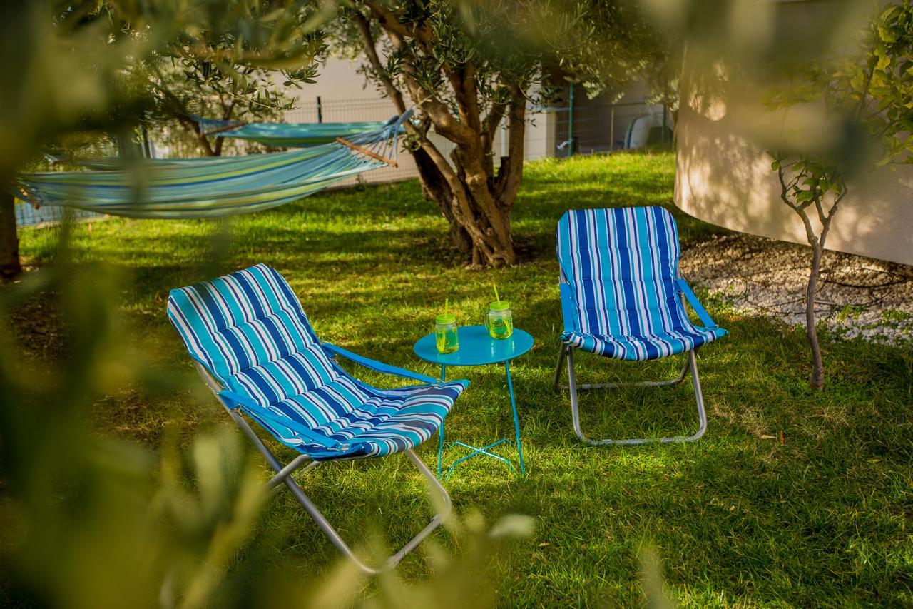 Maiv Residence - Family & Designer Suites Rogoznica  Εξωτερικό φωτογραφία