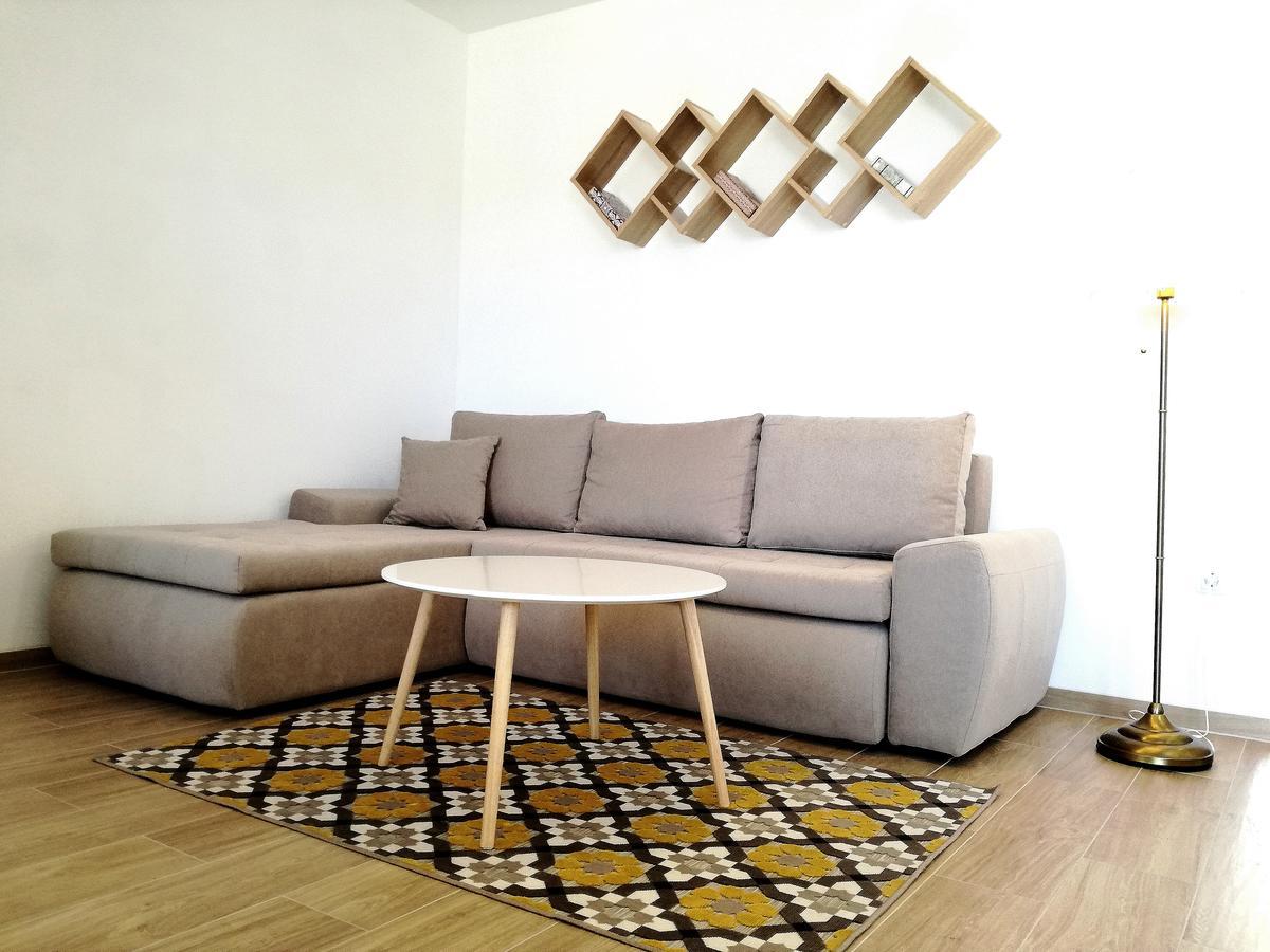 Maiv Residence - Family & Designer Suites Rogoznica  Εξωτερικό φωτογραφία