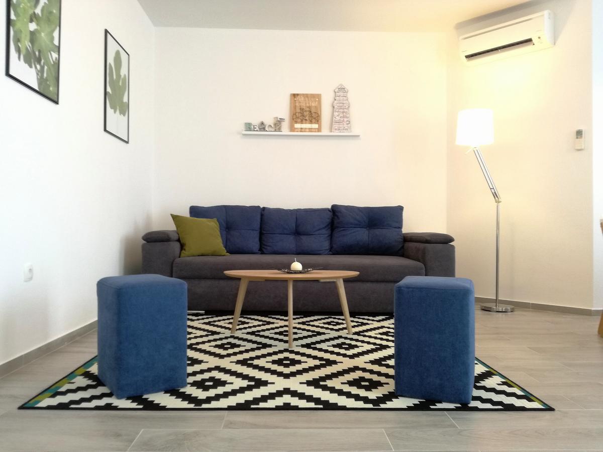 Maiv Residence - Family & Designer Suites Rogoznica  Εξωτερικό φωτογραφία